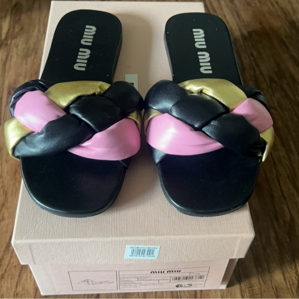 Miu Calzature Donna Napa Black Gold Pink Size 38
Women's Sandal
